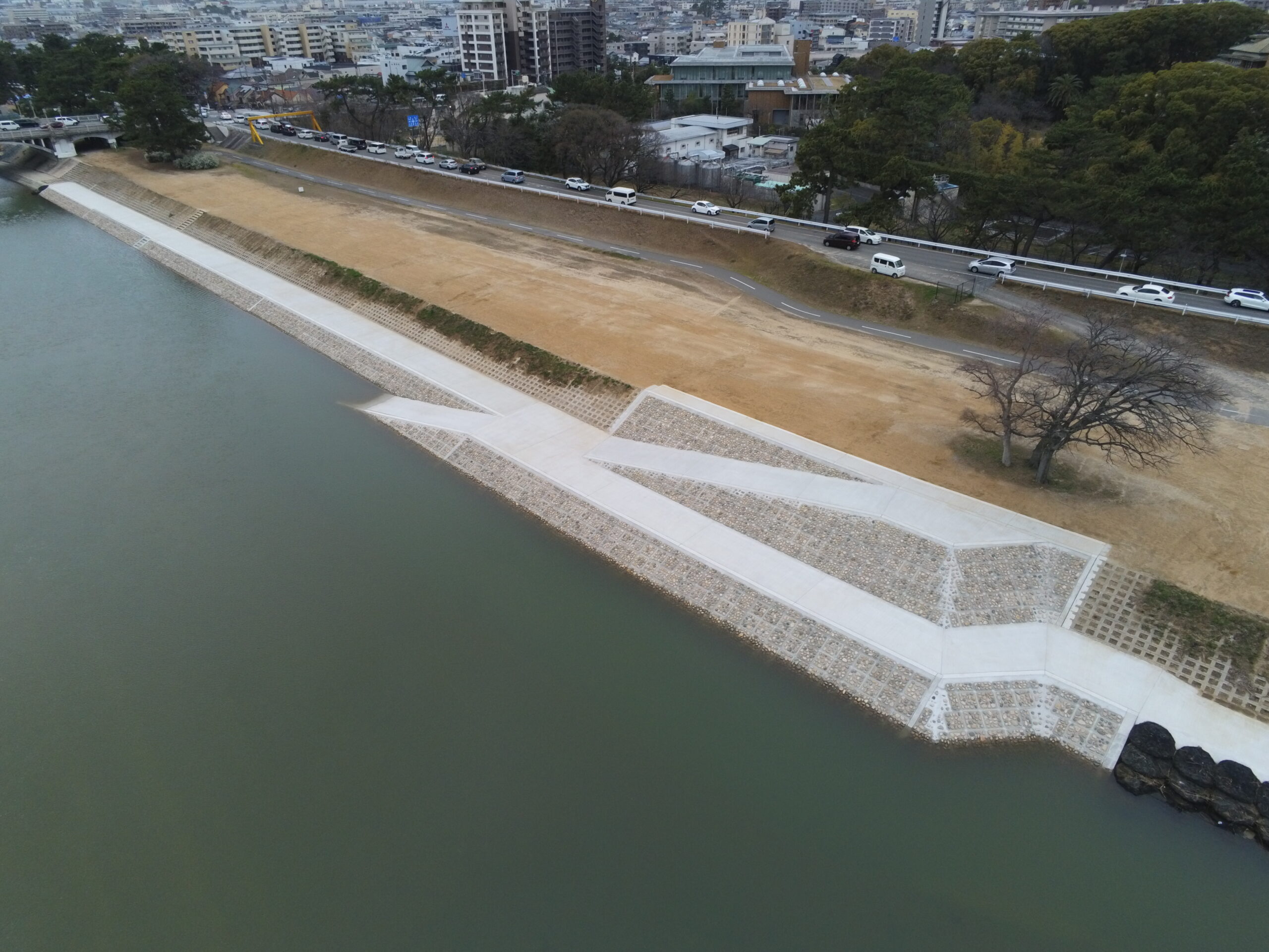 画像：(二）武庫川水系武庫川　低水護岸工事（戸崎町工区１B）